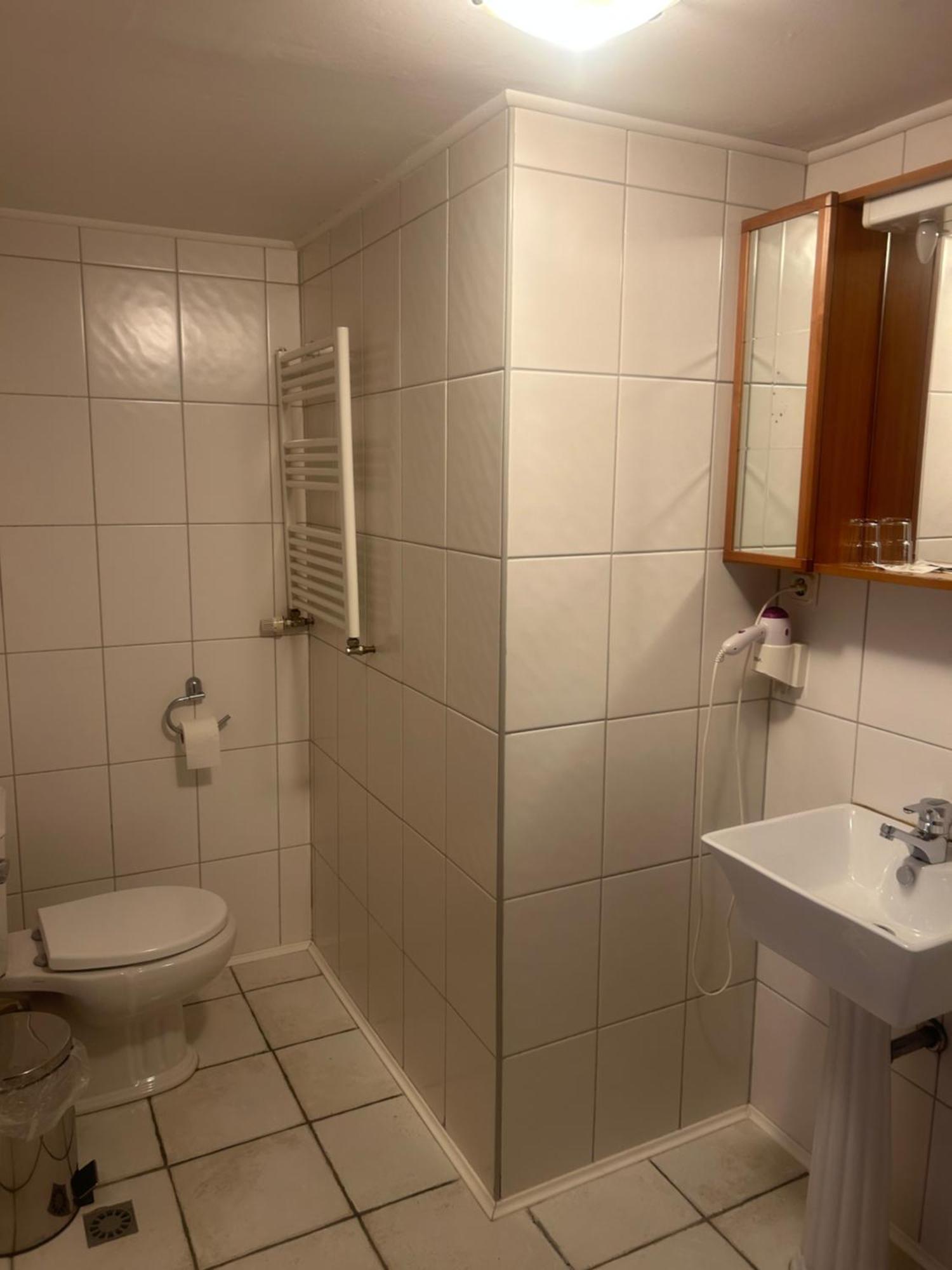Gasthof Zur Post Siegen Extérieur photo